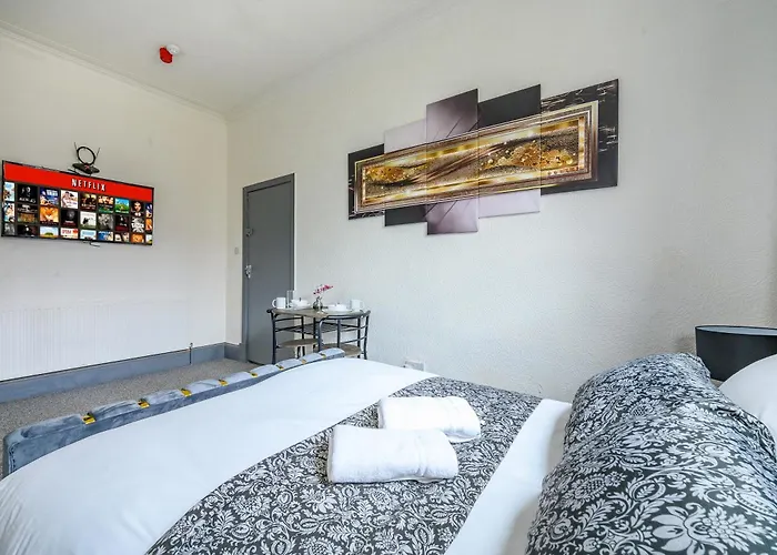 Homestay *rg7h*for Your Relaxed & Cosy Free Parking *